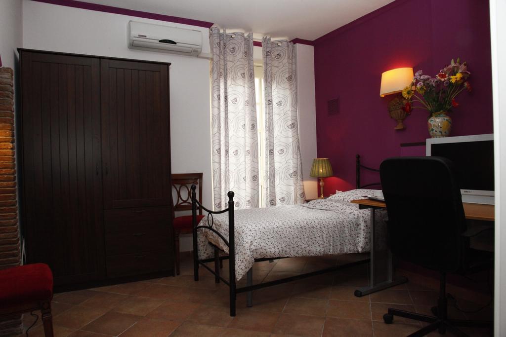 Cocus Bed & Breakfast 3*